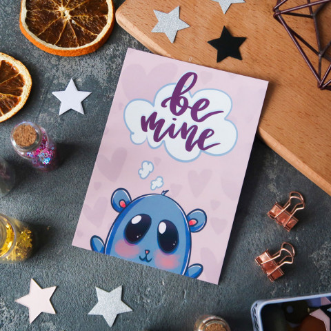 Открытка "Be Mine"