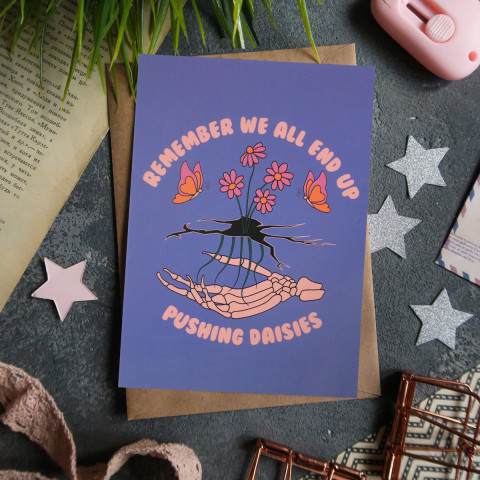 Открытка "Pushing Daisies"