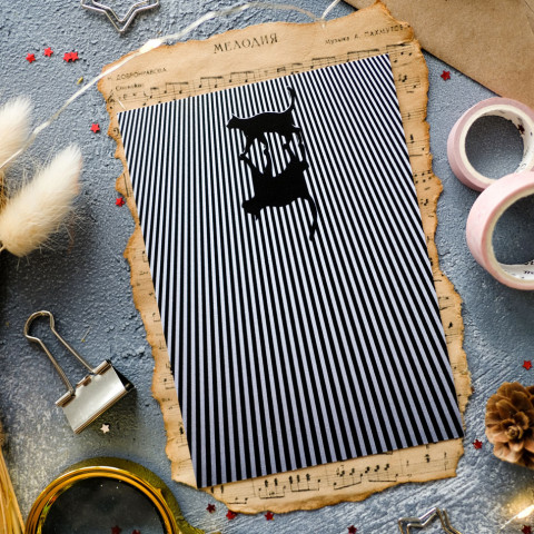 Открытка "In The Line World" белый лен