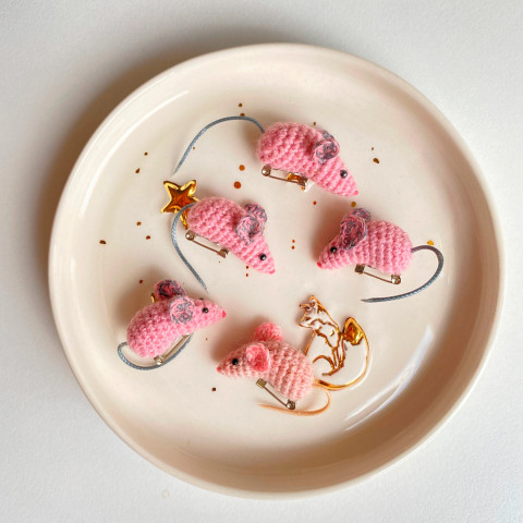 Брошь "Лавандовая Мышка"