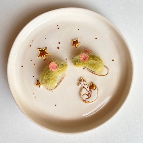 Брошь "Лавандовая Мышка"