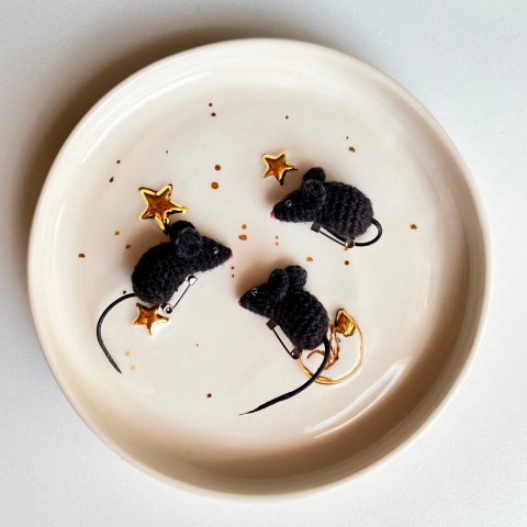 Брошь "Лавандовая Мышка"